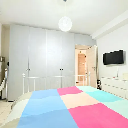 Apartman C014 - Camerano, Delizioso Bilocale Con Aria Condizionata *